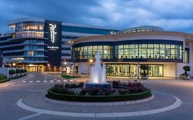 Radisson Hotel And Convention Centre Or Tambo Airport